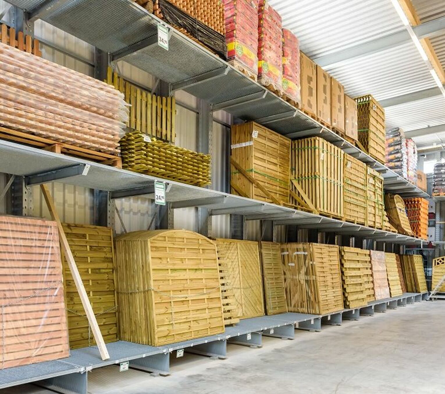 [Translate "Czech Republic"] Cantilever racking building material