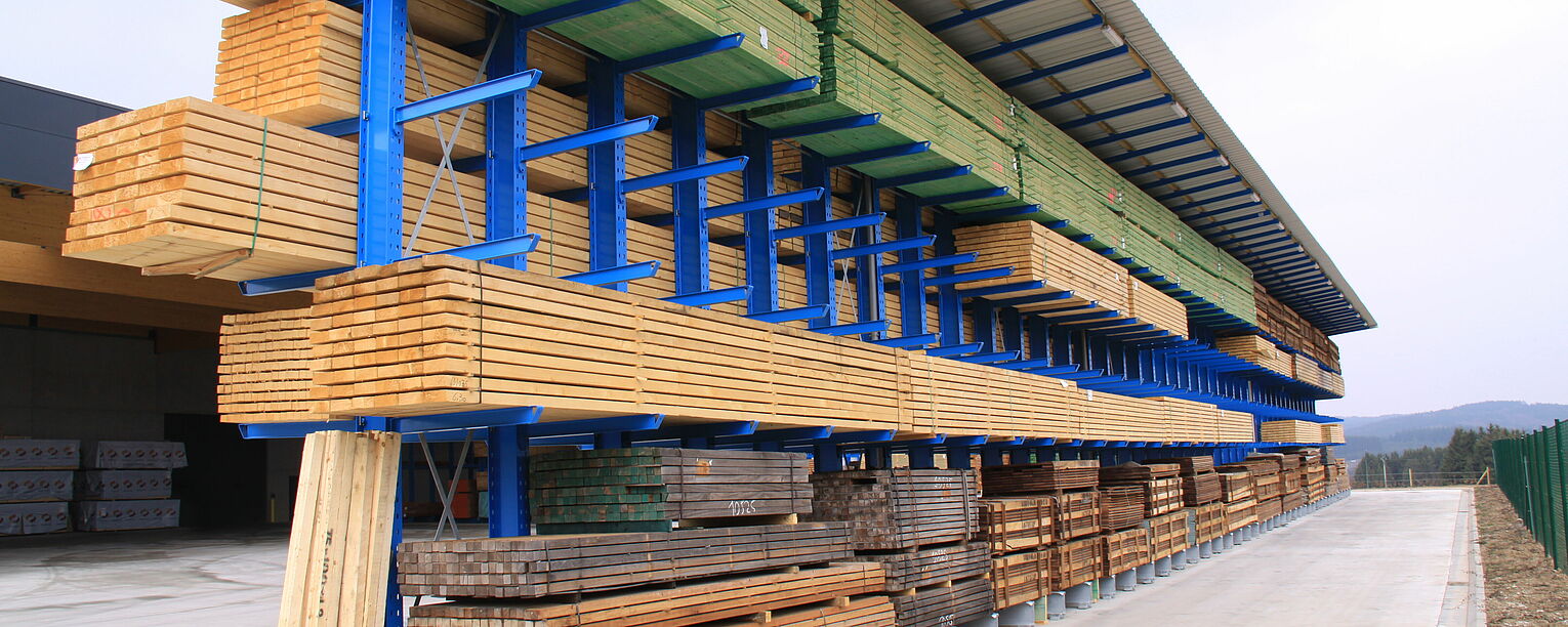 [Translate "Czech Republic"] Cantilever racking building material